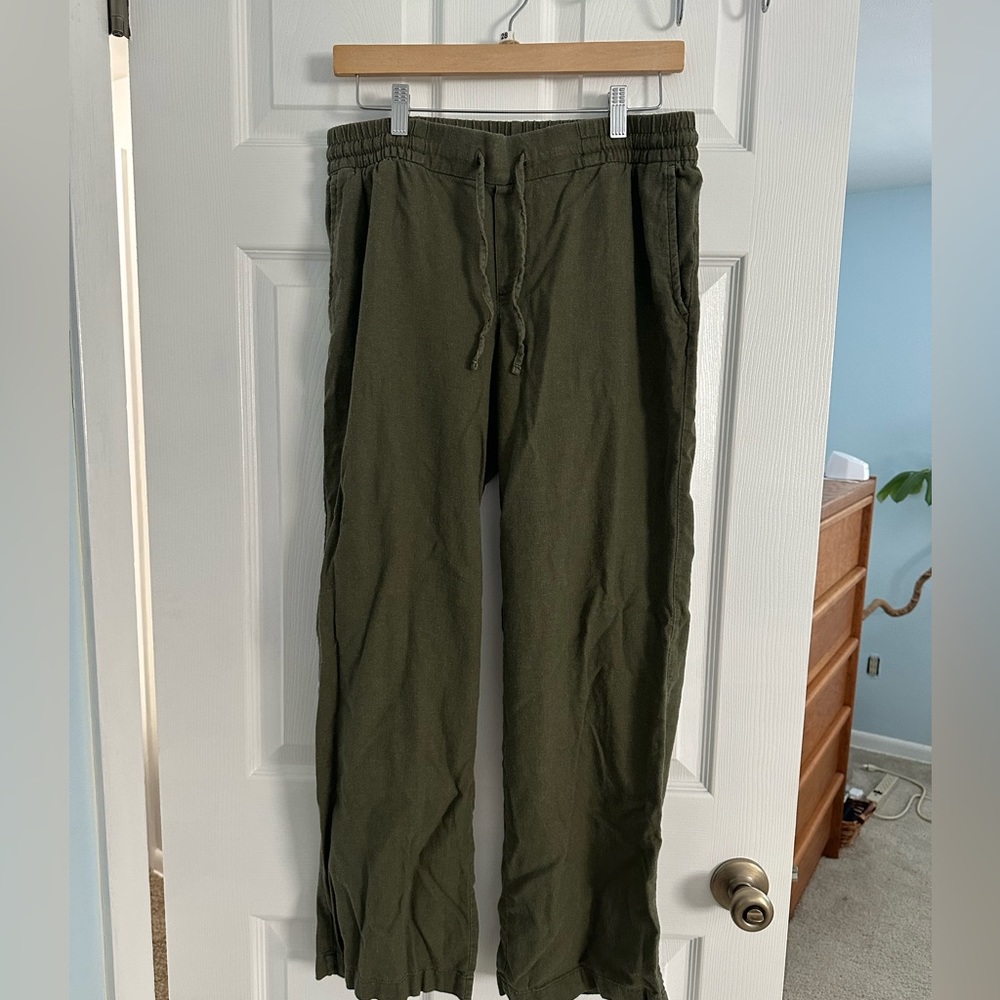 Green linen pants